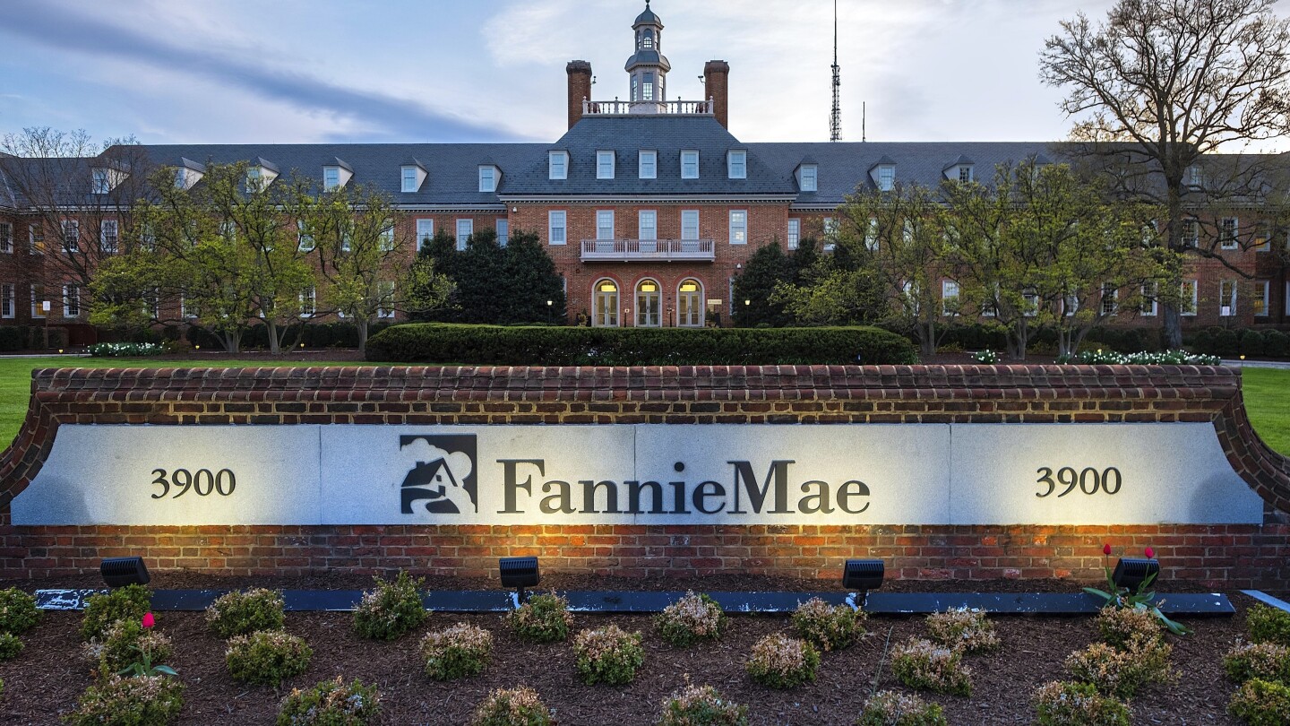 Fannie Mae, Freddie Mac ordered to consider crypto as an asset when buying mortgages
